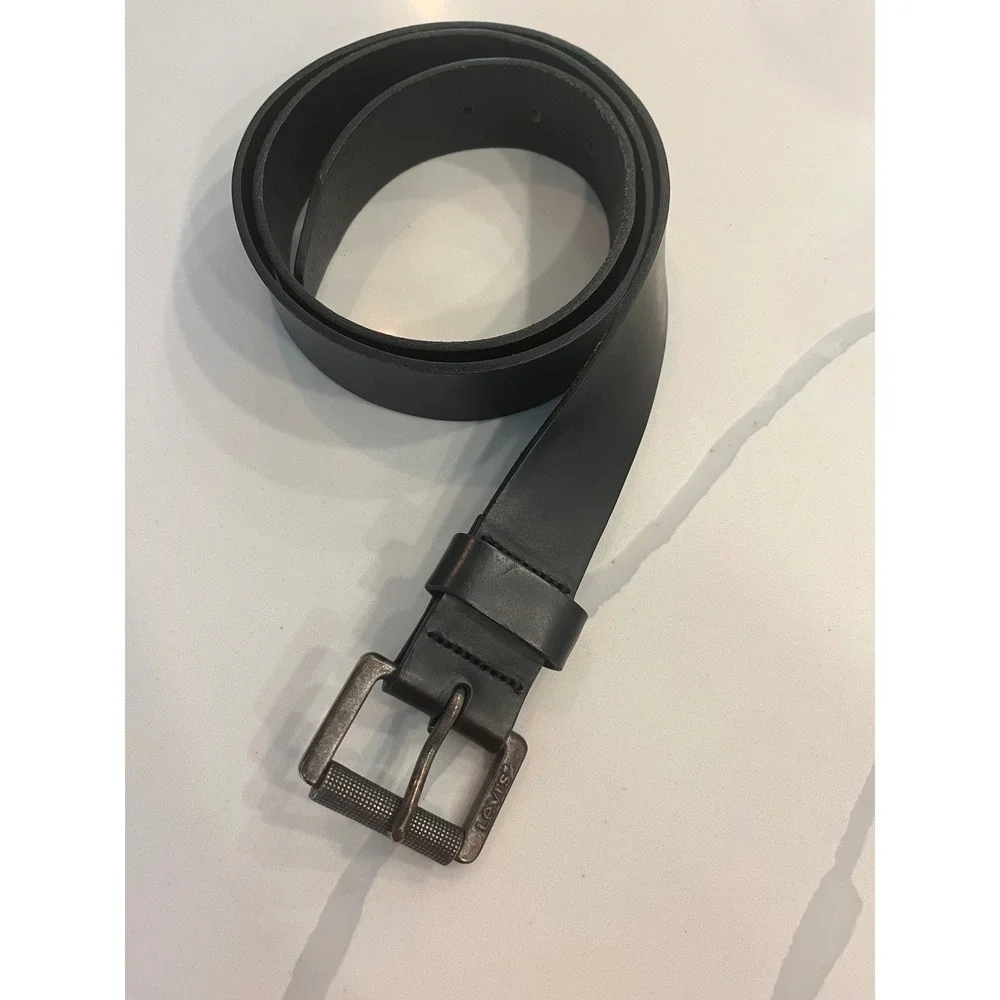 Levi's Black Bovine Leather Belt Size 40 Mens Roller Buckle Casual Western